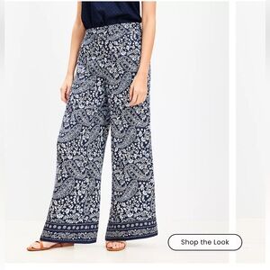 LOFT - new with tags size Large Bandana Pull on Wide Leg pants
